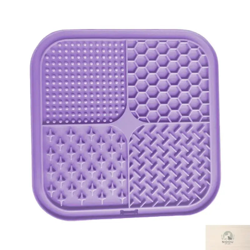 Pet Licking Mat Silicone Pet Food Suction Cup Licking Mat Slow Feeding Mat Anti-choking Slow Food Basin NIDOU - Accessoires/ Produits amis4pattes